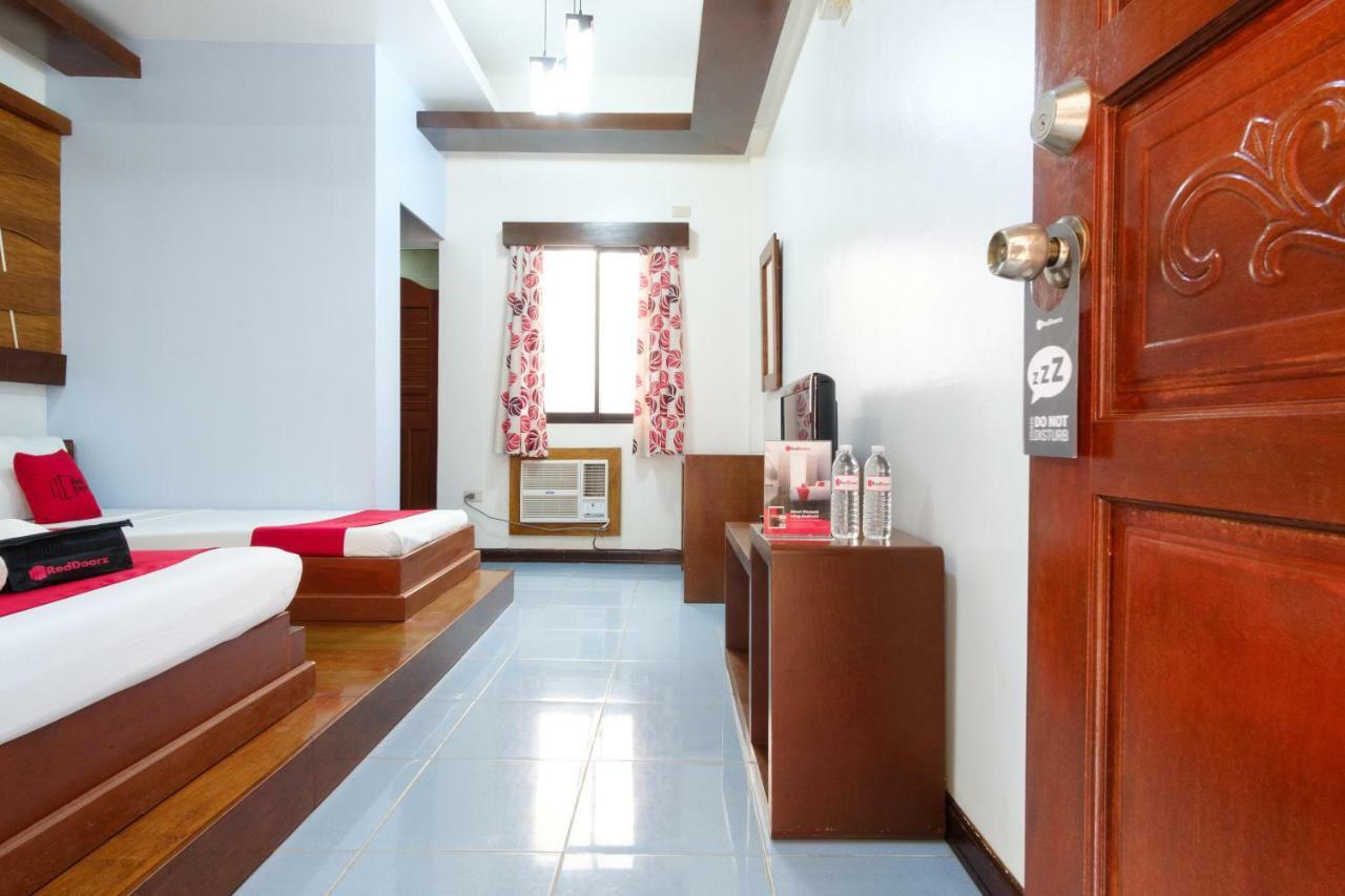 Reddoorz Premium @ Abueg Road Extension 公主港 外观 照片