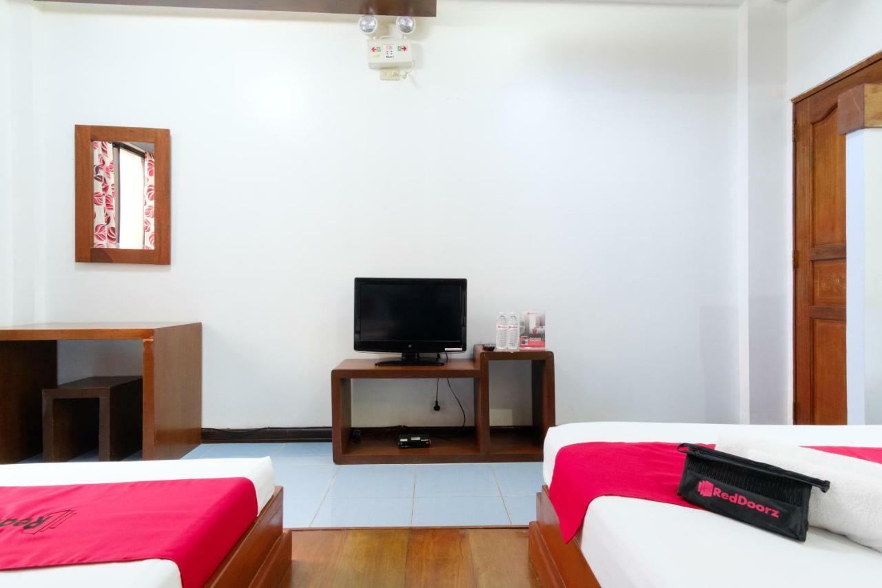 Reddoorz Premium @ Abueg Road Extension 公主港 外观 照片